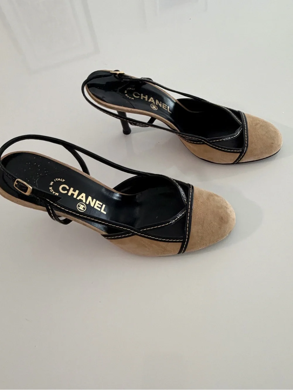CHANEL Beige Suede and Black Patent Slingback Heels